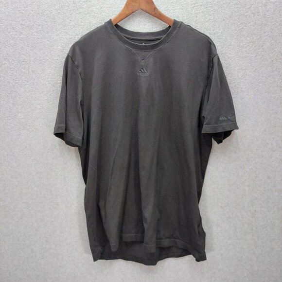 Adidas ESS Base Tee Black on Black Trefoil Logo T Shirt Men's Large ALL SZN - Picture 1 of 6